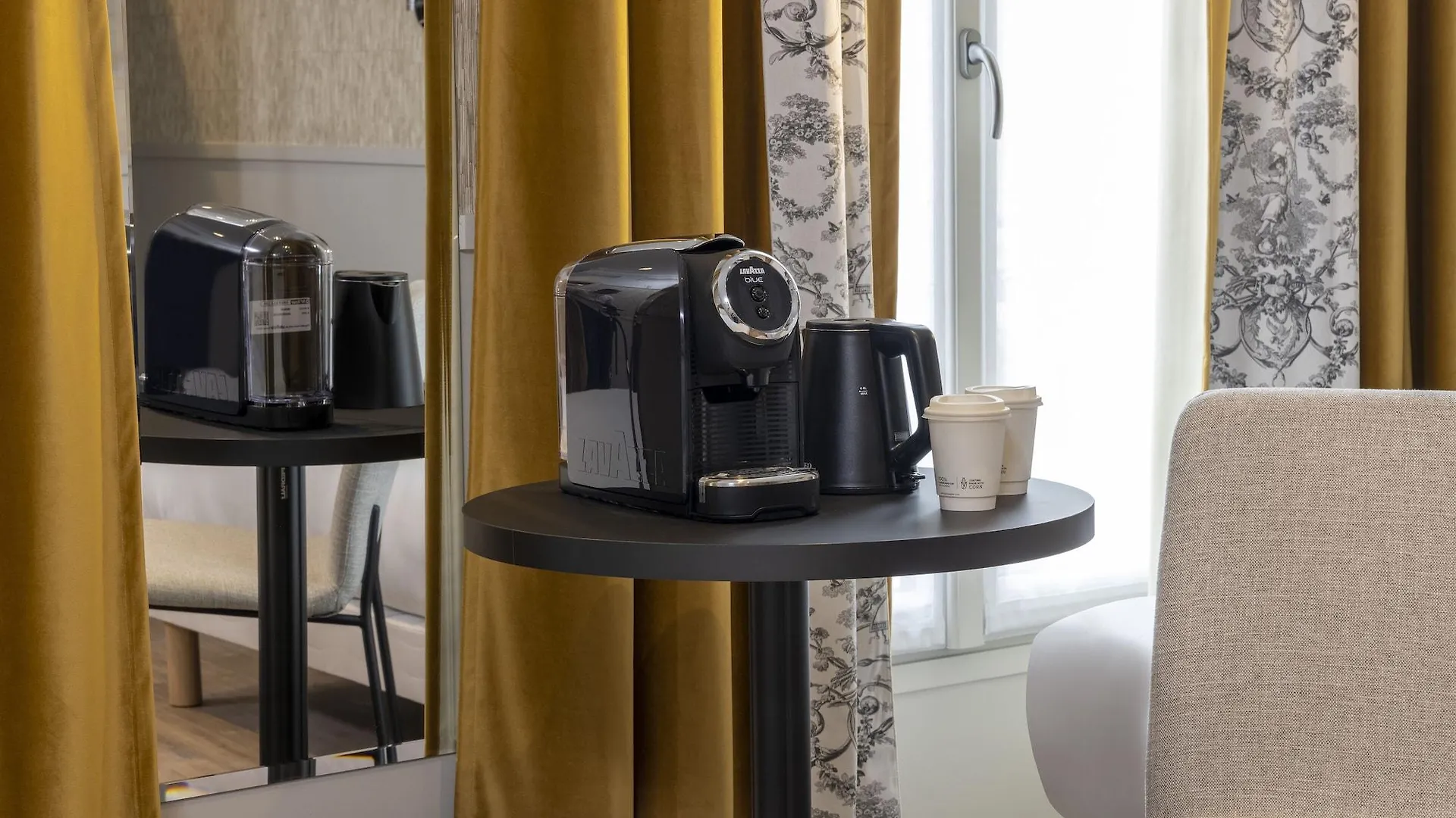Grand Hotel Leveque Παρίσι 3*,  Γαλλία