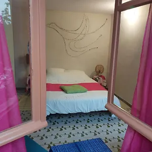 https://loiseau-bleu-luceram.fr-provencehotel.com